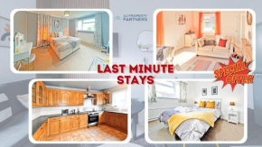 Premium Deal l Hill View Home l Last-Minute Offer l Cheltenham l AJ Properties l Perfect for Short or Long Stays l 4Beds 4Bedrooms